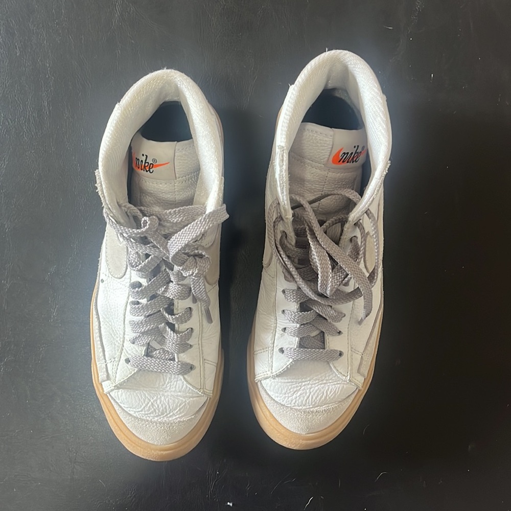 Nike dunks - Picture 3 of 3
